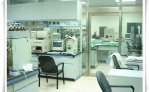 無(wú)塵車(chē)間工程凈化空調(diào)與大型空調(diào)的區(qū)別【東鑫凈化】